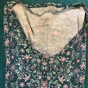 Motherhood maternity vneck